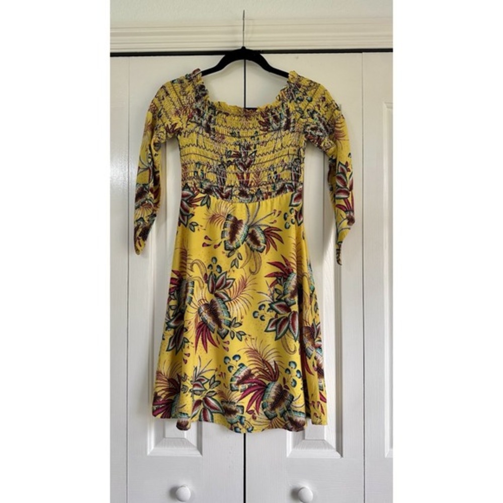 Anthropologie Farm Rio Bria Smocked Off Shoulder Yellow Tropical Floral Dress XS
